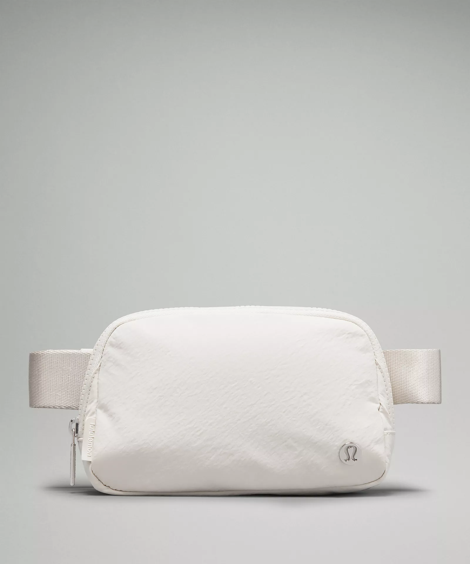 everywhere belt bag 1L white