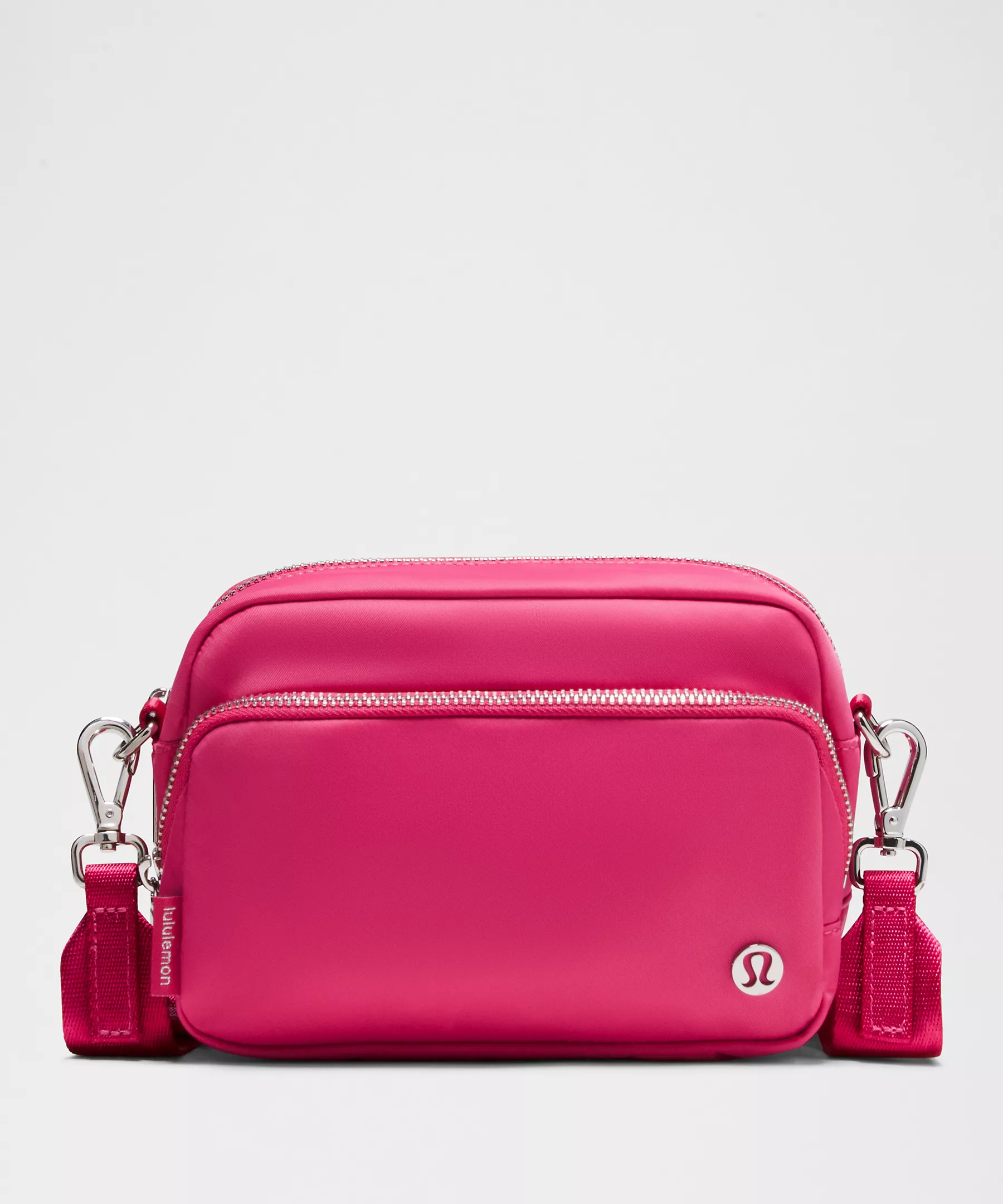 Everywhere Crossbody Bag 2L Front